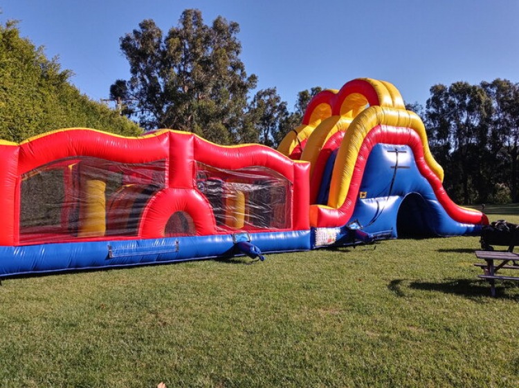 44ft Obstacle Course