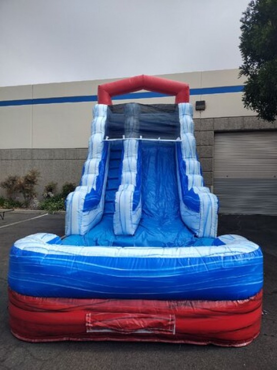 17 FT Freedom WET slide