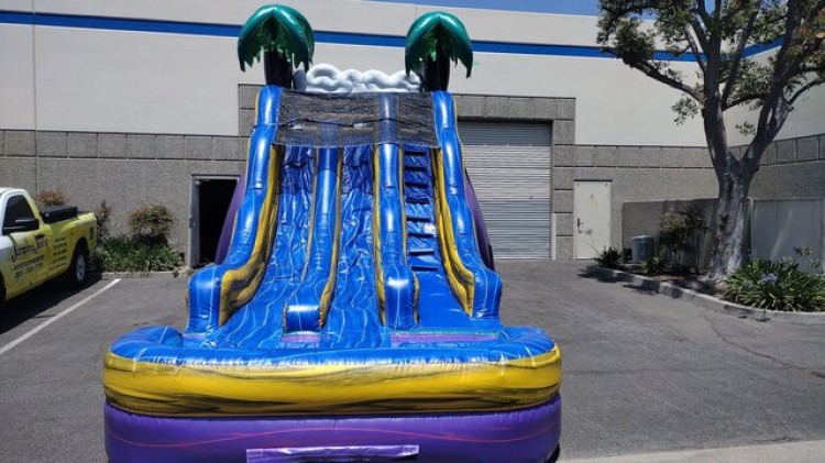 17 FT Blast Dual Lane Wet slide